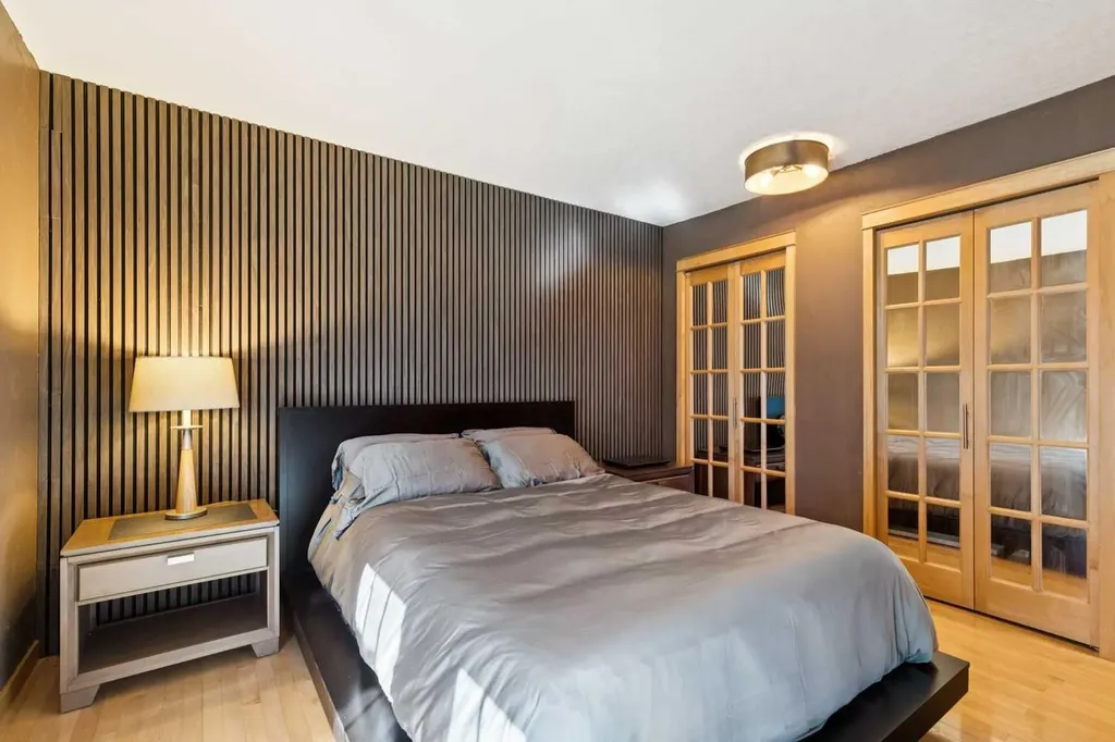 10220 Brookpark Boulevard SW Calgary AB T2W 2P7