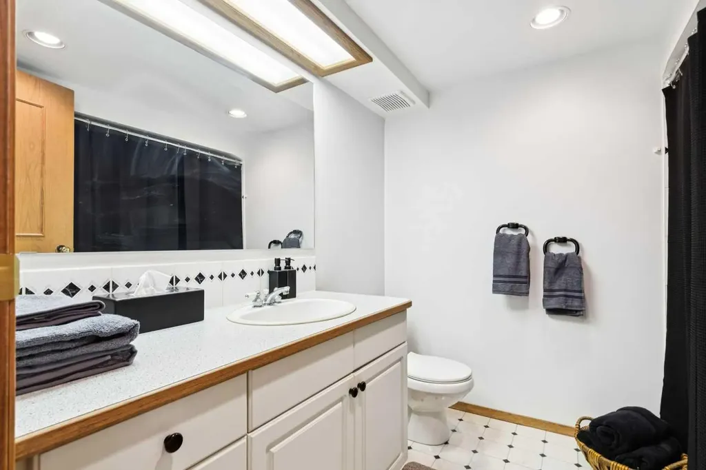 10220 Brookpark Boulevard SW Calgary AB T2W 2P7