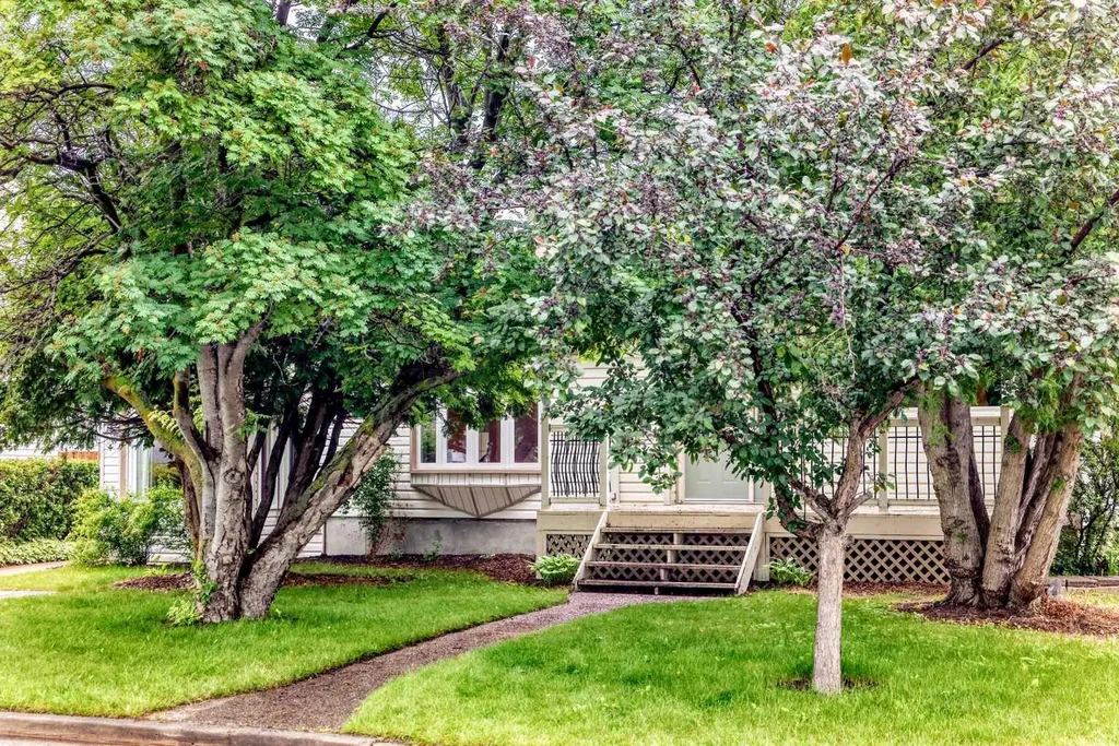 3721 44a Avenue Red Deer AB T4N 3K5