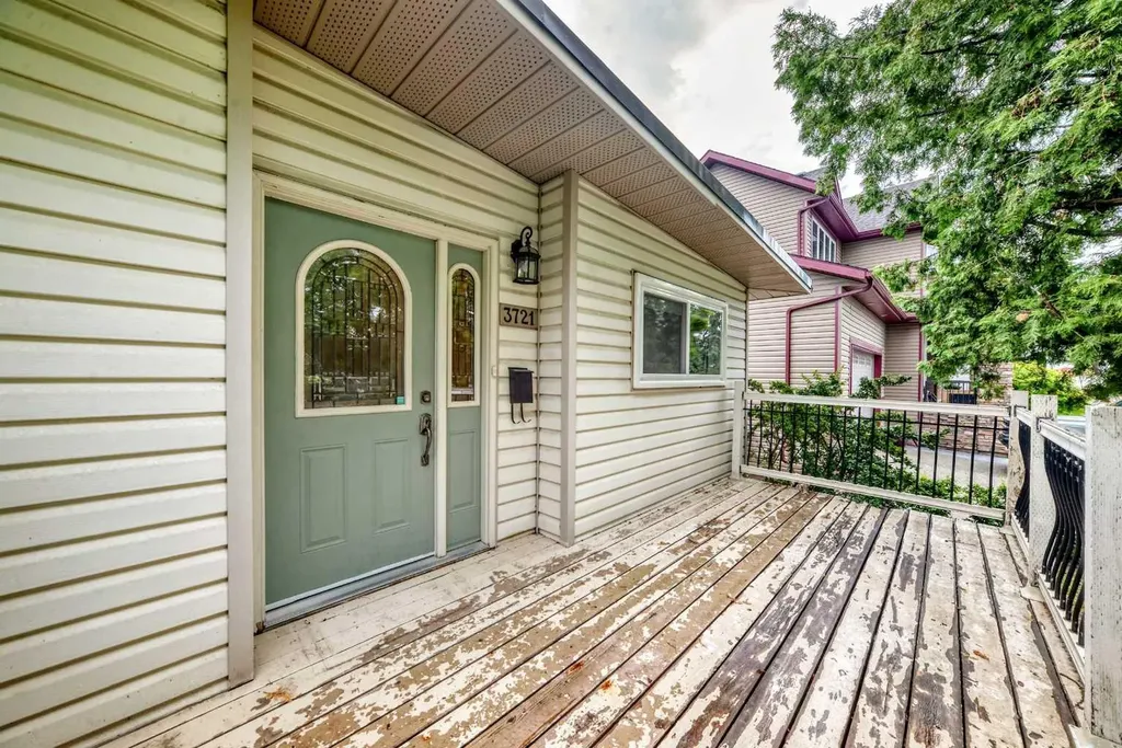 3721 44a Avenue Red Deer AB T4N 3K5