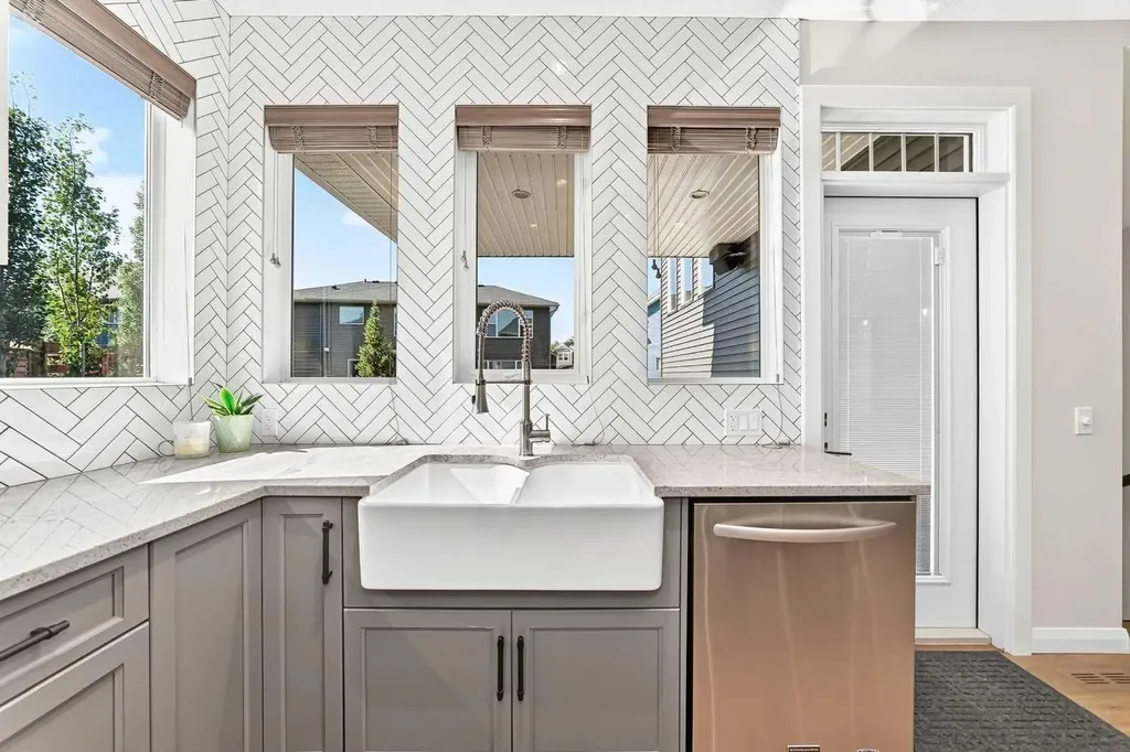 209 Sandpiper Boulevard Chestermere AB T1X 0V4