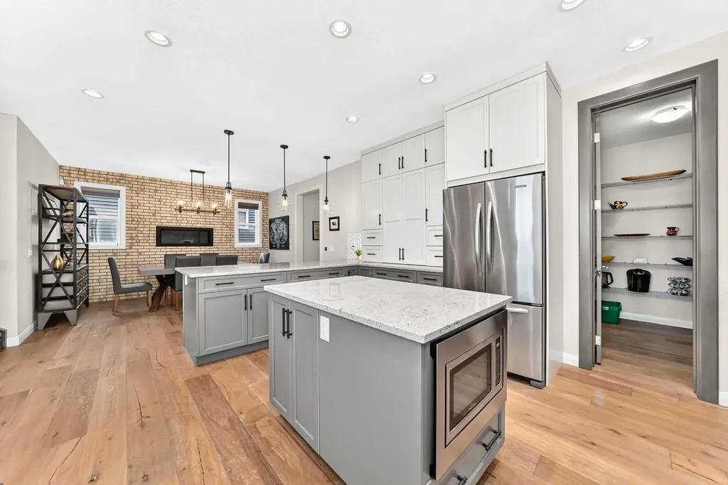 209 Sandpiper Boulevard Chestermere AB T1X 0V4