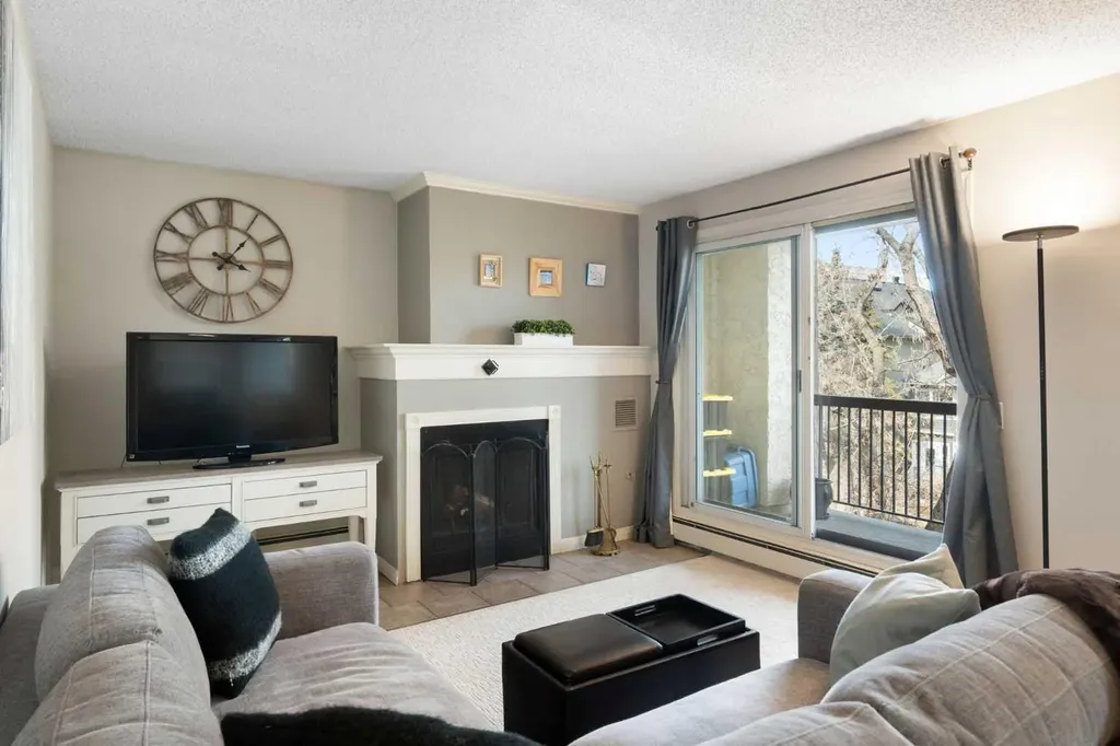 305 25 Avenue SW Calgary AB T2S 0L3