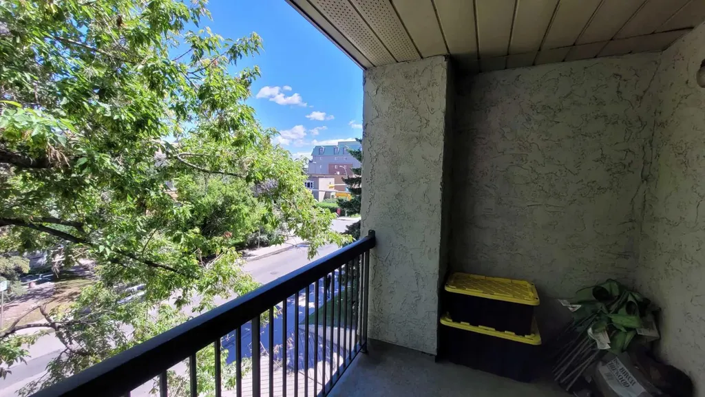 305 25 Avenue SW Calgary AB T2S 0L3