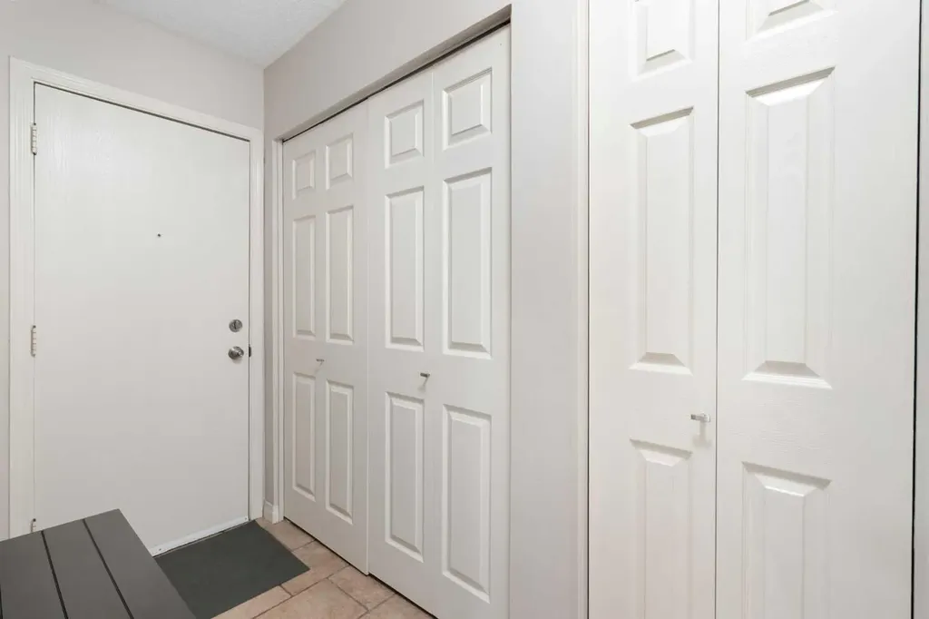305 25 Avenue SW Calgary AB T2S 0L3