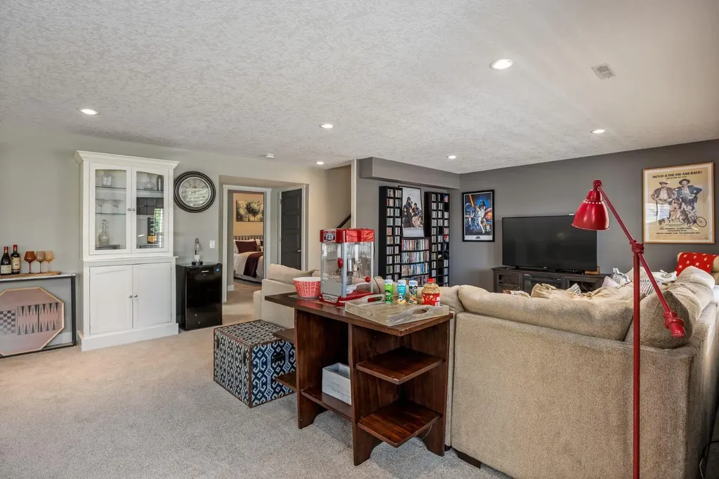 1213 Hillcrest Manor Estates Strathmore AB T1P 0B9