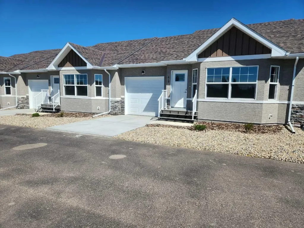 419 Meadowlark Way Vulcan AB T0L 2B0