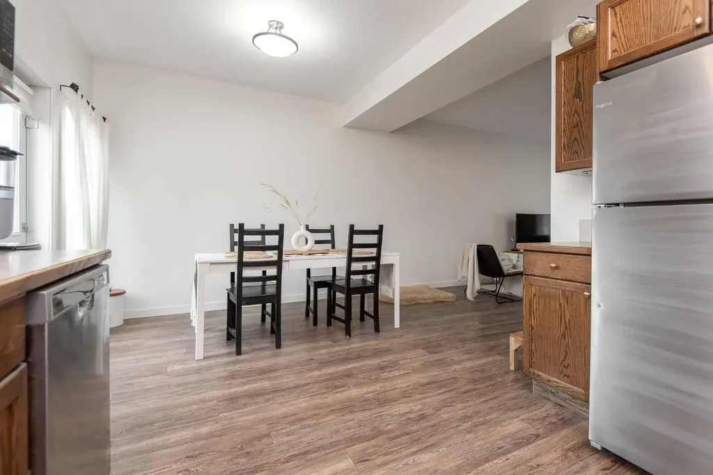 125 Winston Place Blackfalds AB T4M 0K9