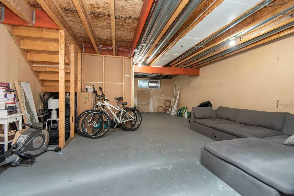 125 Winston Place Blackfalds AB T4M 0K9