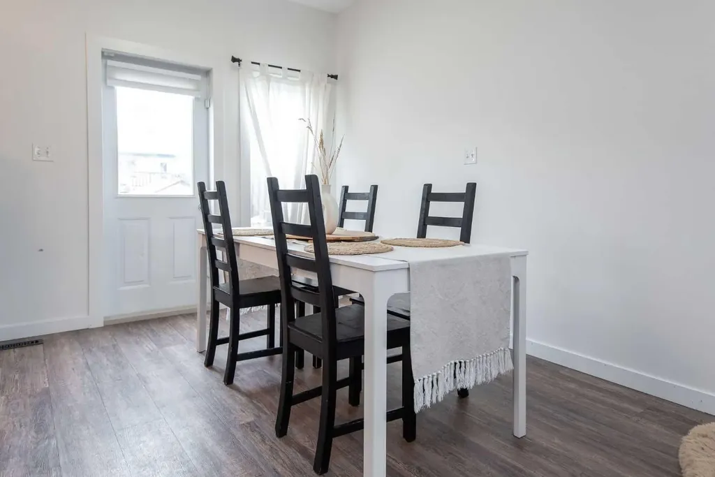 125 Winston Place Blackfalds AB T4M 0K9
