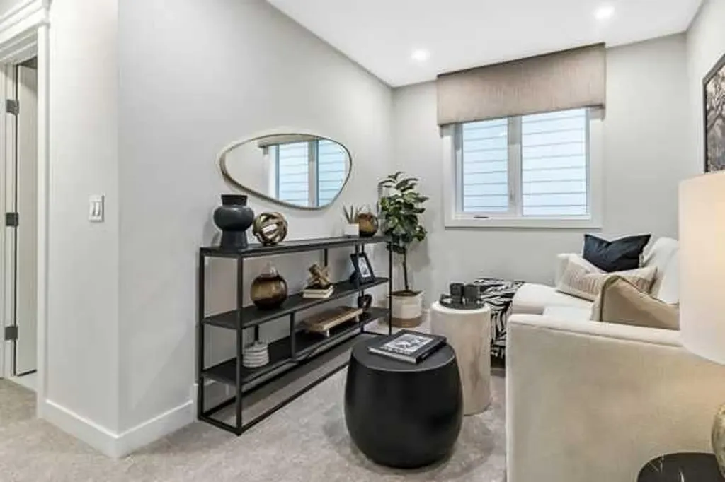 1324 Alpine Avenue SW Calgary AB T2Y1H8