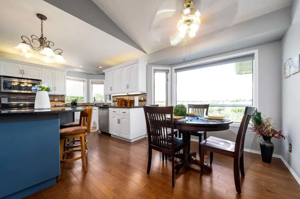 3023 Cottonwood Way SW Medicine Hat AB T1B 4J6