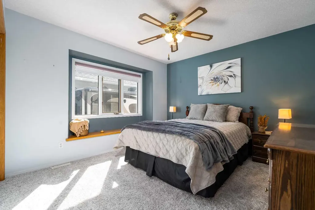 3023 Cottonwood Way SW Medicine Hat AB T1B 4J6