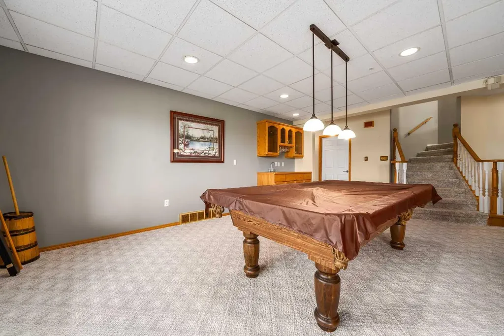 3023 Cottonwood Way SW Medicine Hat AB T1B 4J6