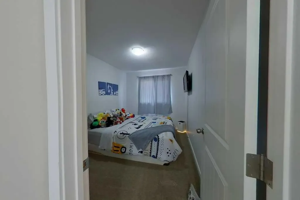 345 17 Street E Brooks AB T1R 1R3
