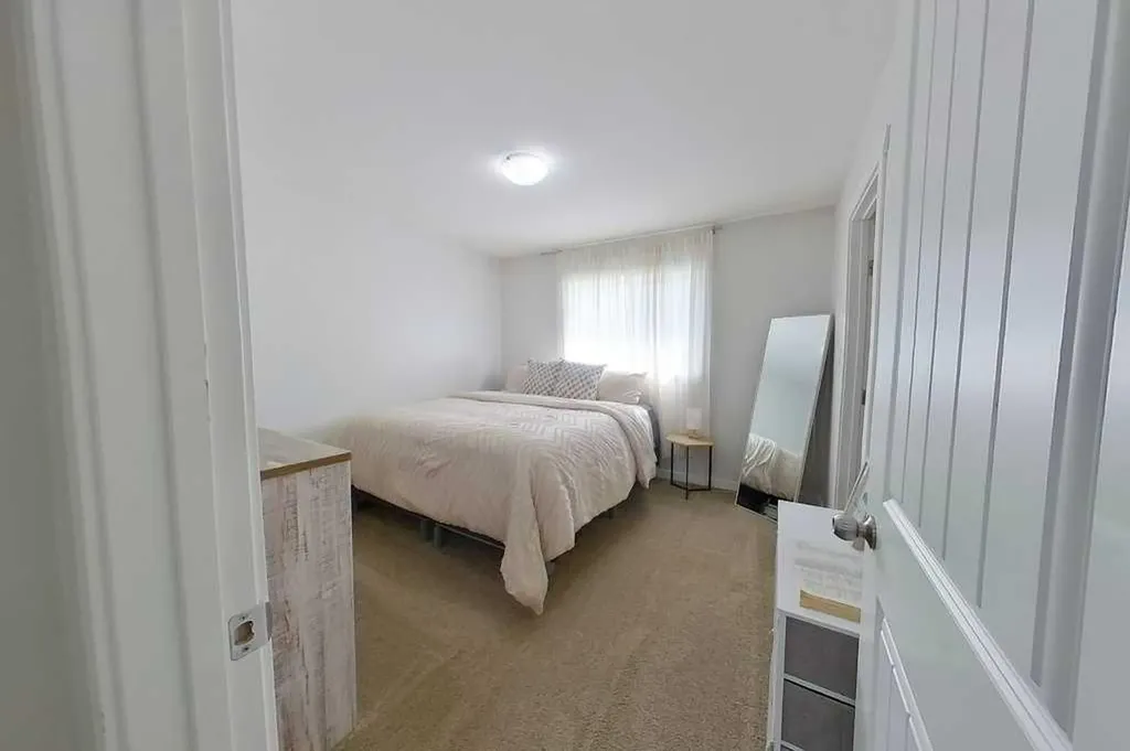345 17 Street E Brooks AB T1R 1R3