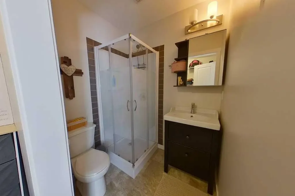 345 17 Street E Brooks AB T1R 1R3