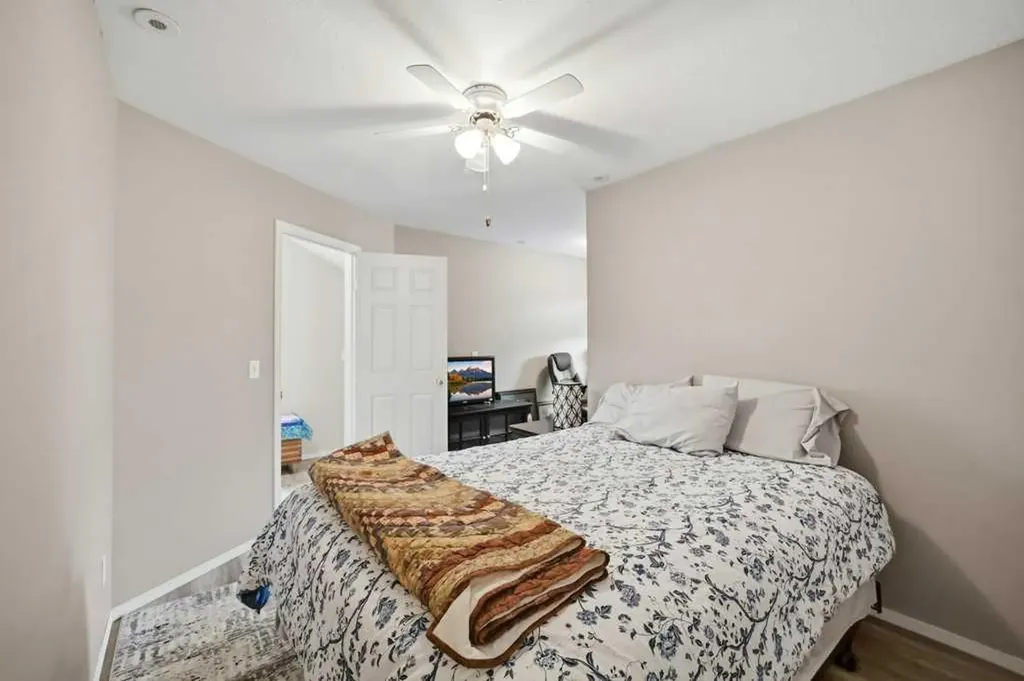 223B 3 Street SW Sundre AB T0M 1X0