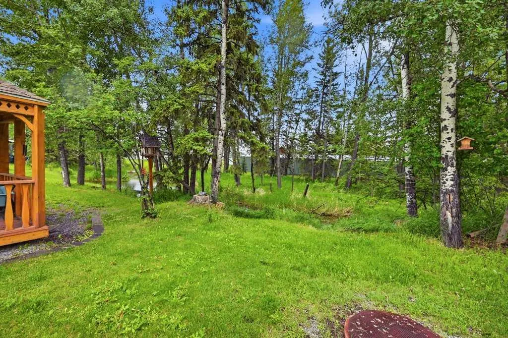 223B 3 Street SW Sundre AB T0M 1X0