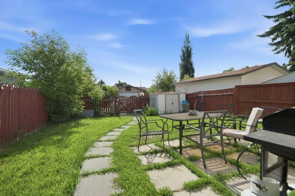 119 Overdown Drive Red Deer AB T4P1W5