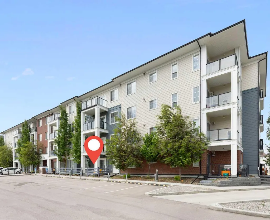 298 Sage Meadows Park NW Calgary AB T3P 1P5