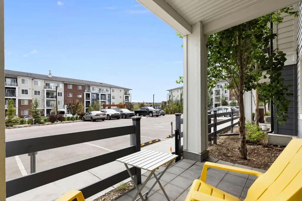 298 Sage Meadows Park NW Calgary AB T3P 1P5