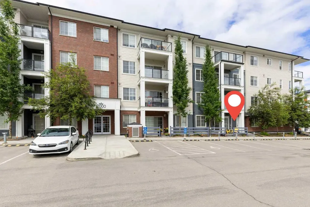 298 Sage Meadows Park NW Calgary AB T3P 1P5
