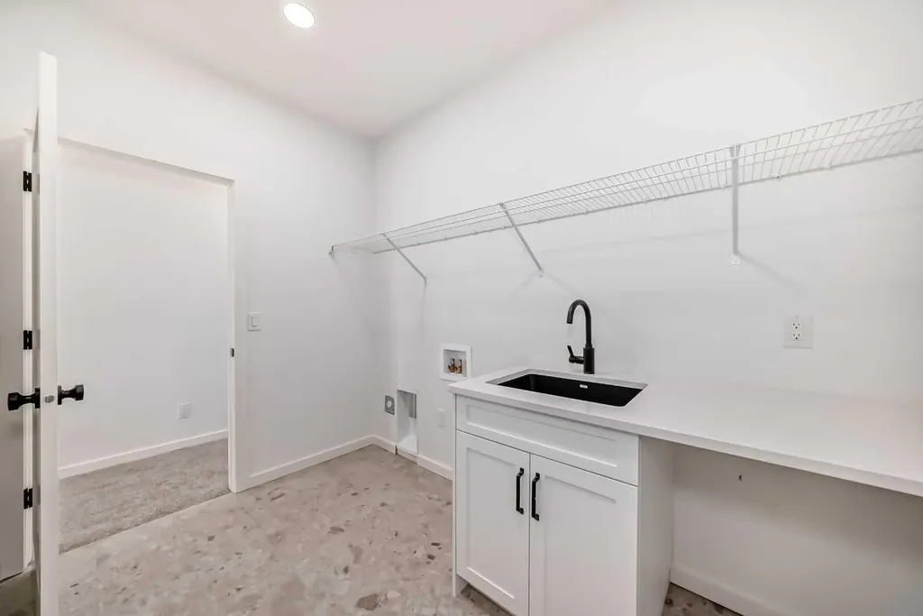 48 Creekside Path SW Calgary AB T2X 5W1