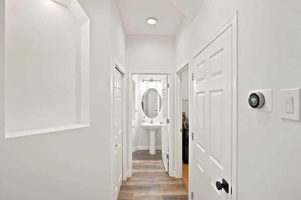 55 New Brighton Drive SE Calgary AB T2Z 4B2