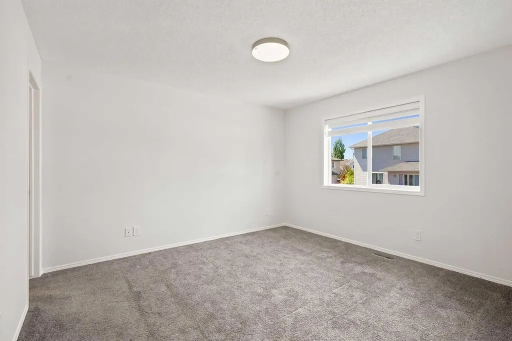 55 New Brighton Drive SE Calgary AB T2Z 4B2