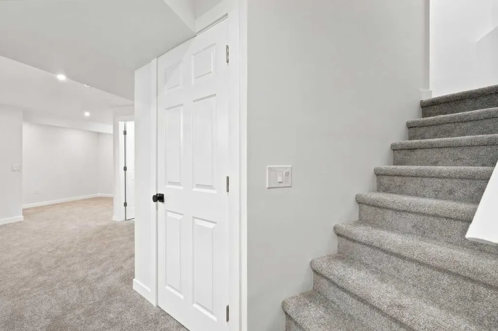 55 New Brighton Drive SE Calgary AB T2Z 4B2