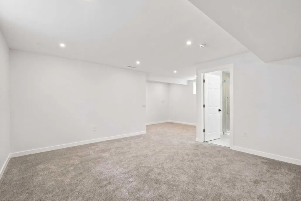 55 New Brighton Drive SE Calgary AB T2Z 4B2
