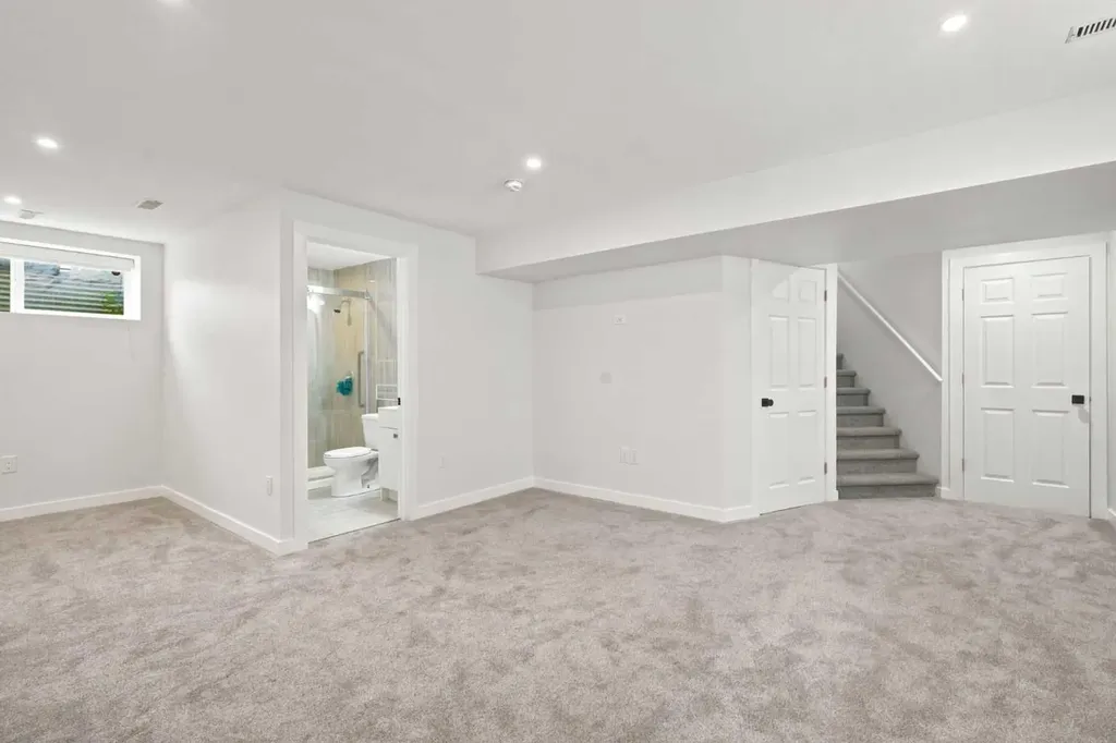 55 New Brighton Drive SE Calgary AB T2Z 4B2
