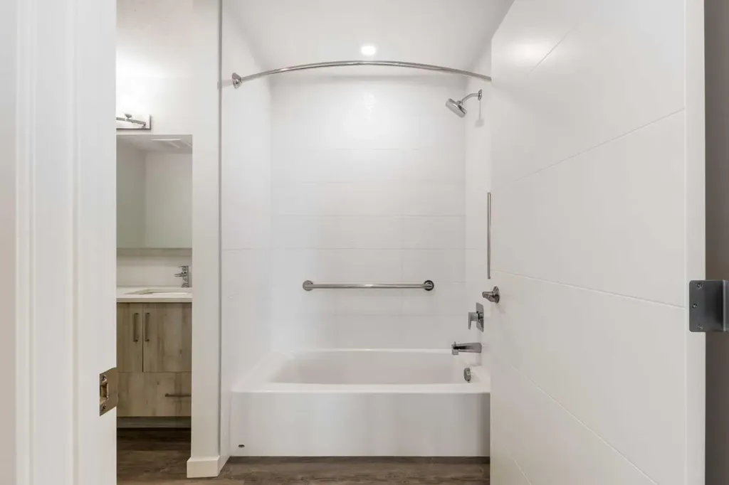 24 Mahogany Path SE Calgary AB T3M 3H6