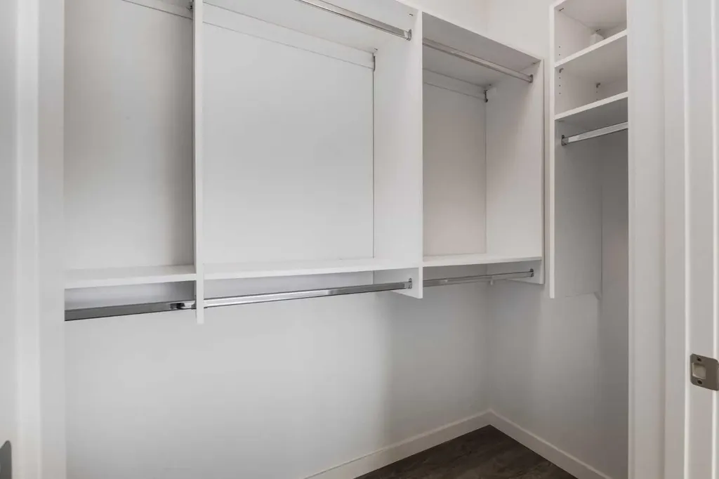 24 Mahogany Path SE Calgary AB T3M 3H6
