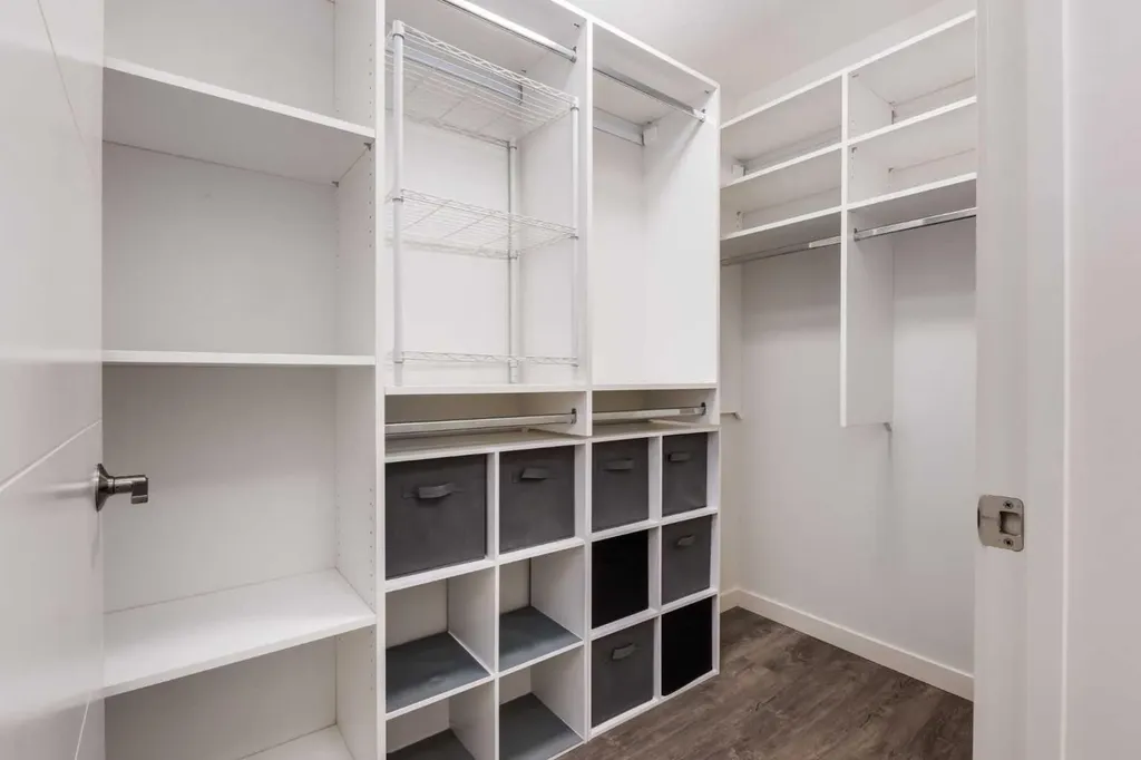 24 Mahogany Path SE Calgary AB T3M 3H6
