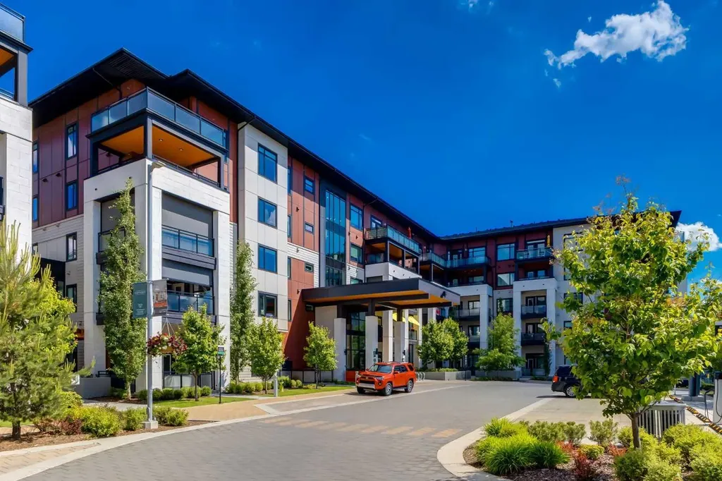 24 Mahogany Path SE Calgary AB T3M 3H6