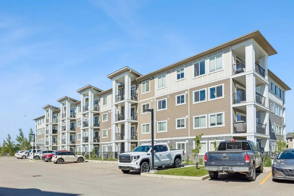450 Sage Valley Drive NW Calgary AB T3R 0V5