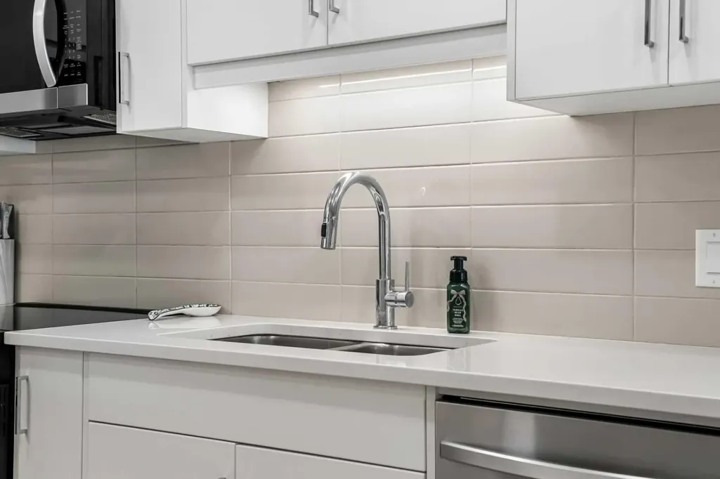 125 Wolf Hollow Crescent SE Calgary AB T2X 5W9