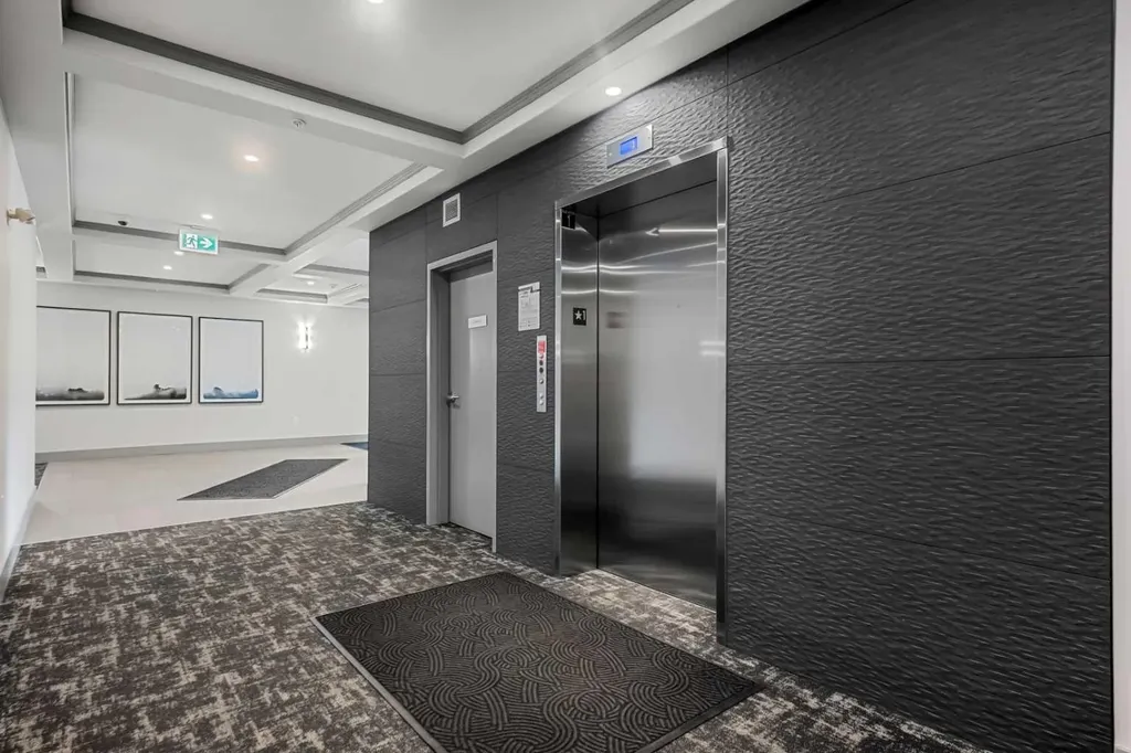 125 Wolf Hollow Crescent SE Calgary AB T2X 5W9