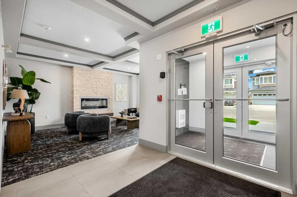125 Wolf Hollow Crescent SE Calgary AB T2X 5W9
