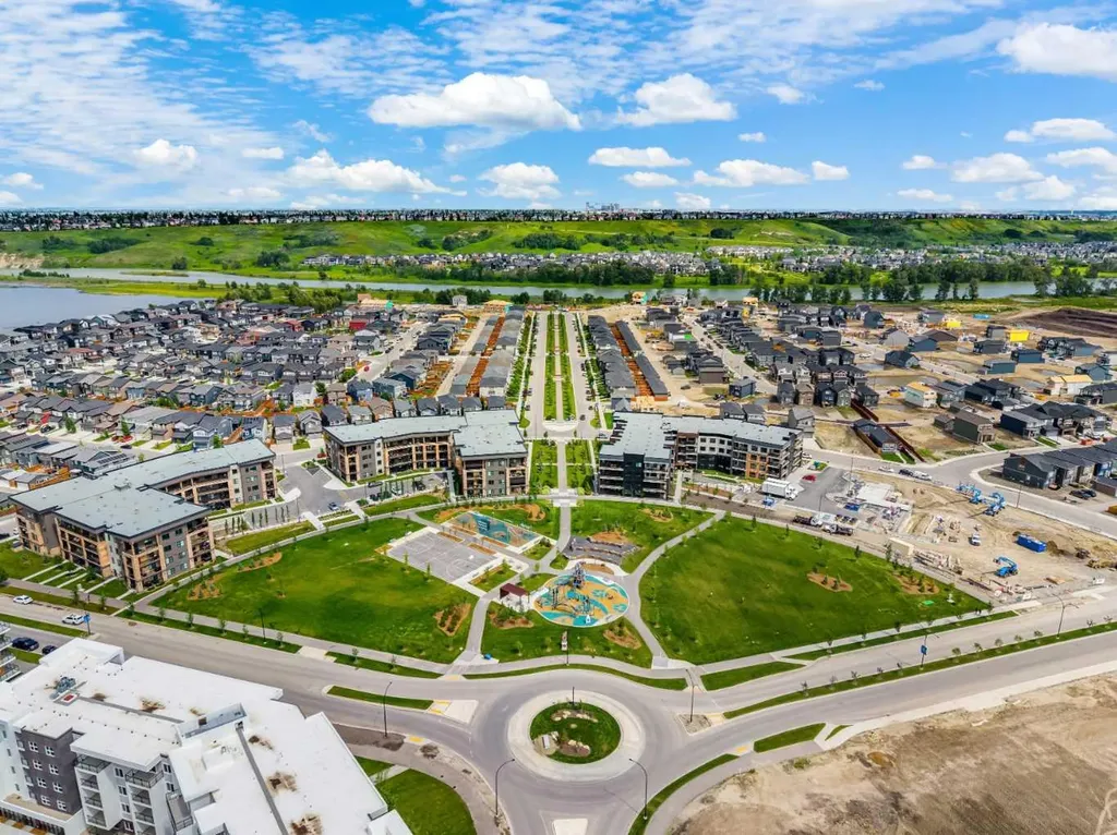 125 Wolf Hollow Crescent SE Calgary AB T2X 5W9