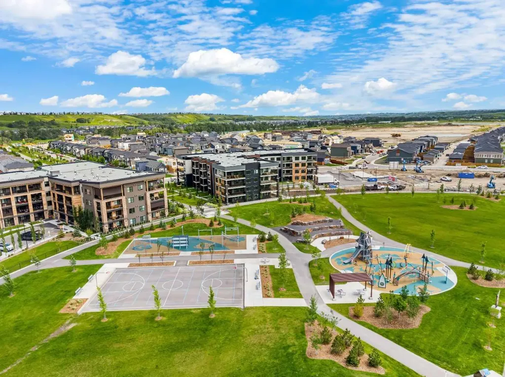 125 Wolf Hollow Crescent SE Calgary AB T2X 5W9