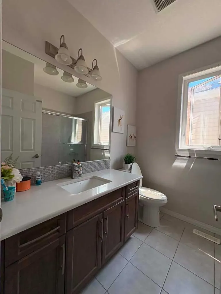 46 Cityside Gardens NE Calgary AB T3N 1J2