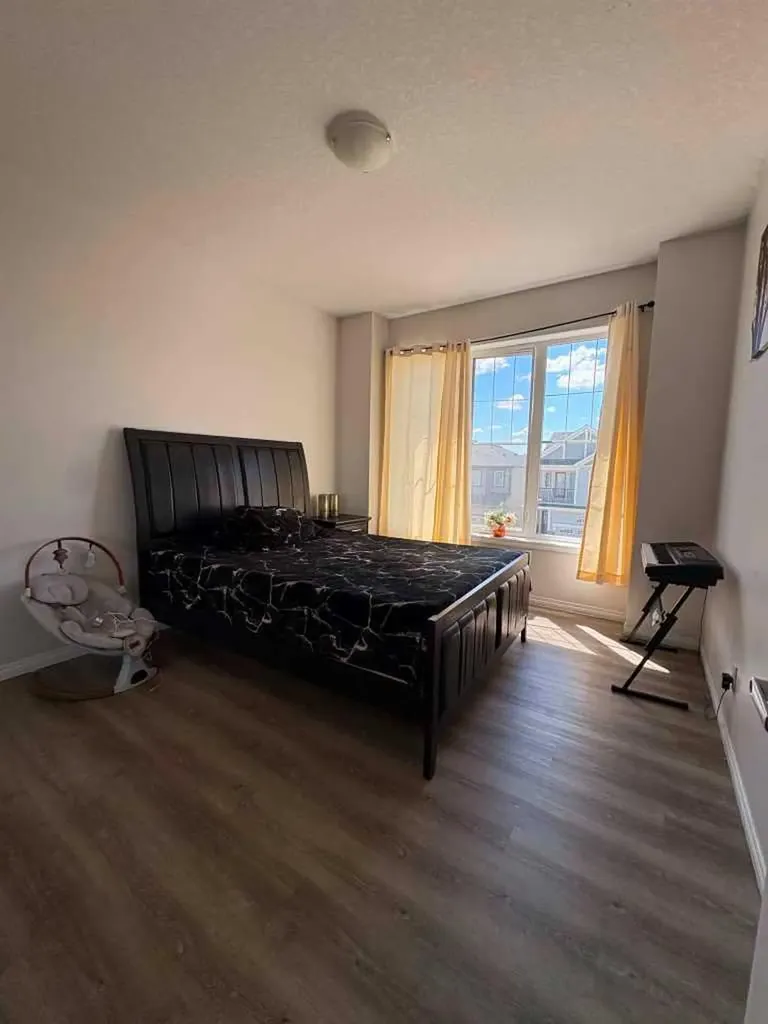 46 Cityside Gardens NE Calgary AB T3N 1J2