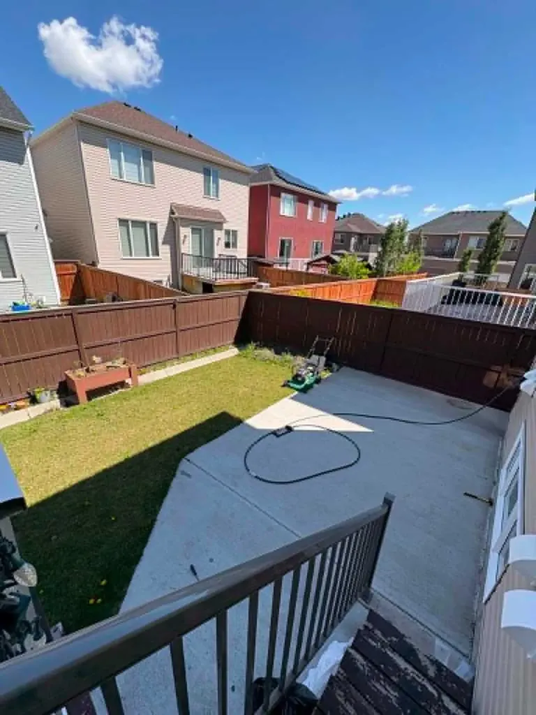 46 Cityside Gardens NE Calgary AB T3N 1J2