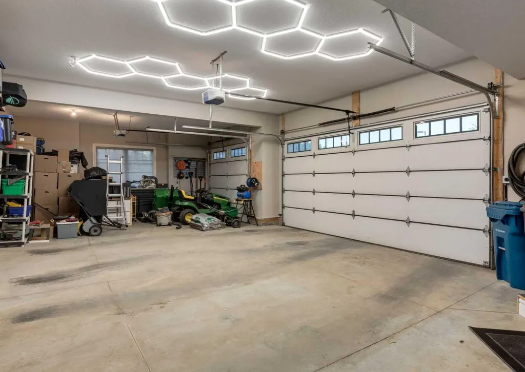 123 Leighton Lane Rural Rocky View County AB T3Z 0A2