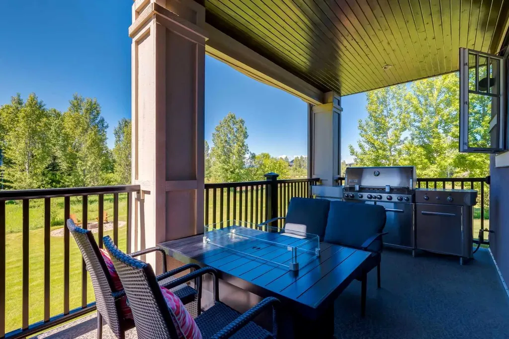 123 Leighton Lane Rural Rocky View County AB T3Z 0A2