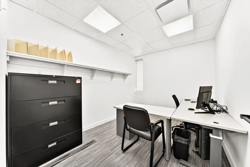 634 6 Avenue SW Calgary AB T2P2Y5