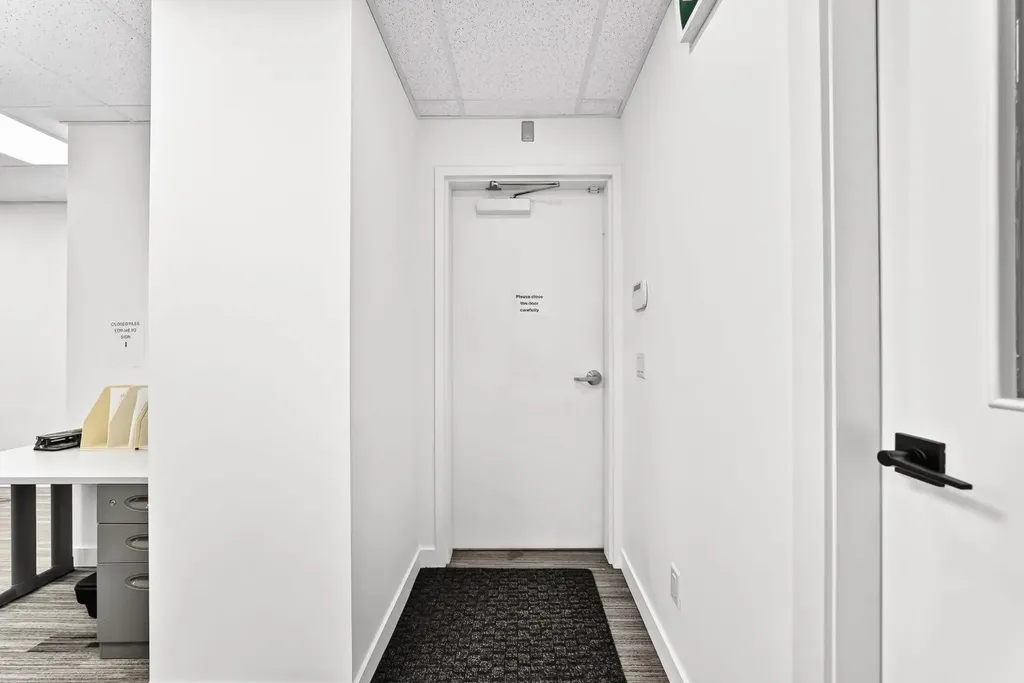 634 6 Avenue SW Calgary AB T2P2Y5